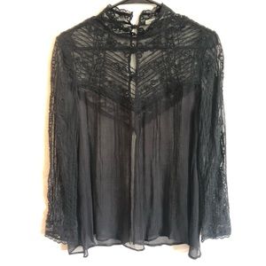 Kimchi Blue | Sheer Lace Long Sleeve Top